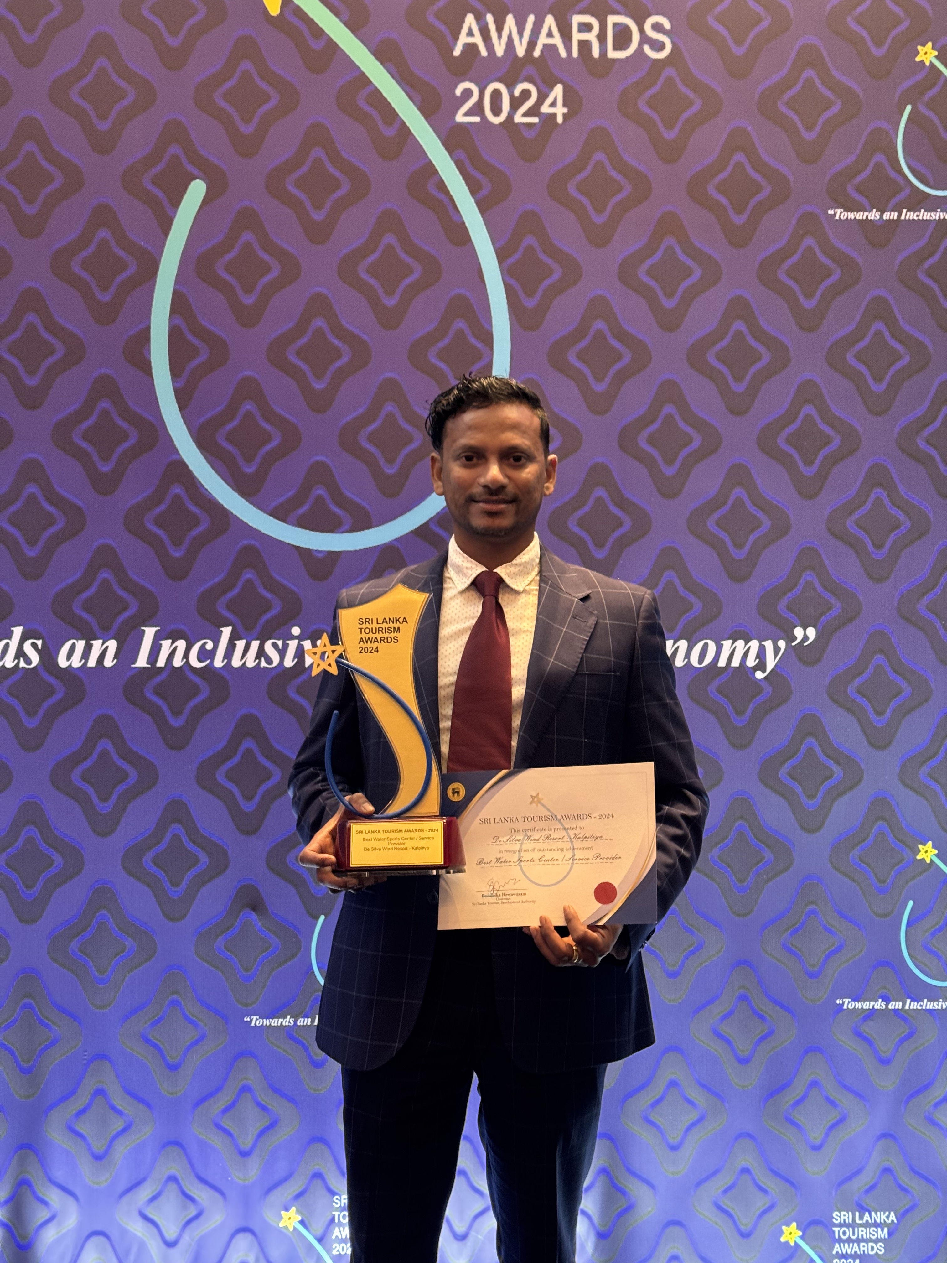 National tourism award ceremony for De Silva Windresort