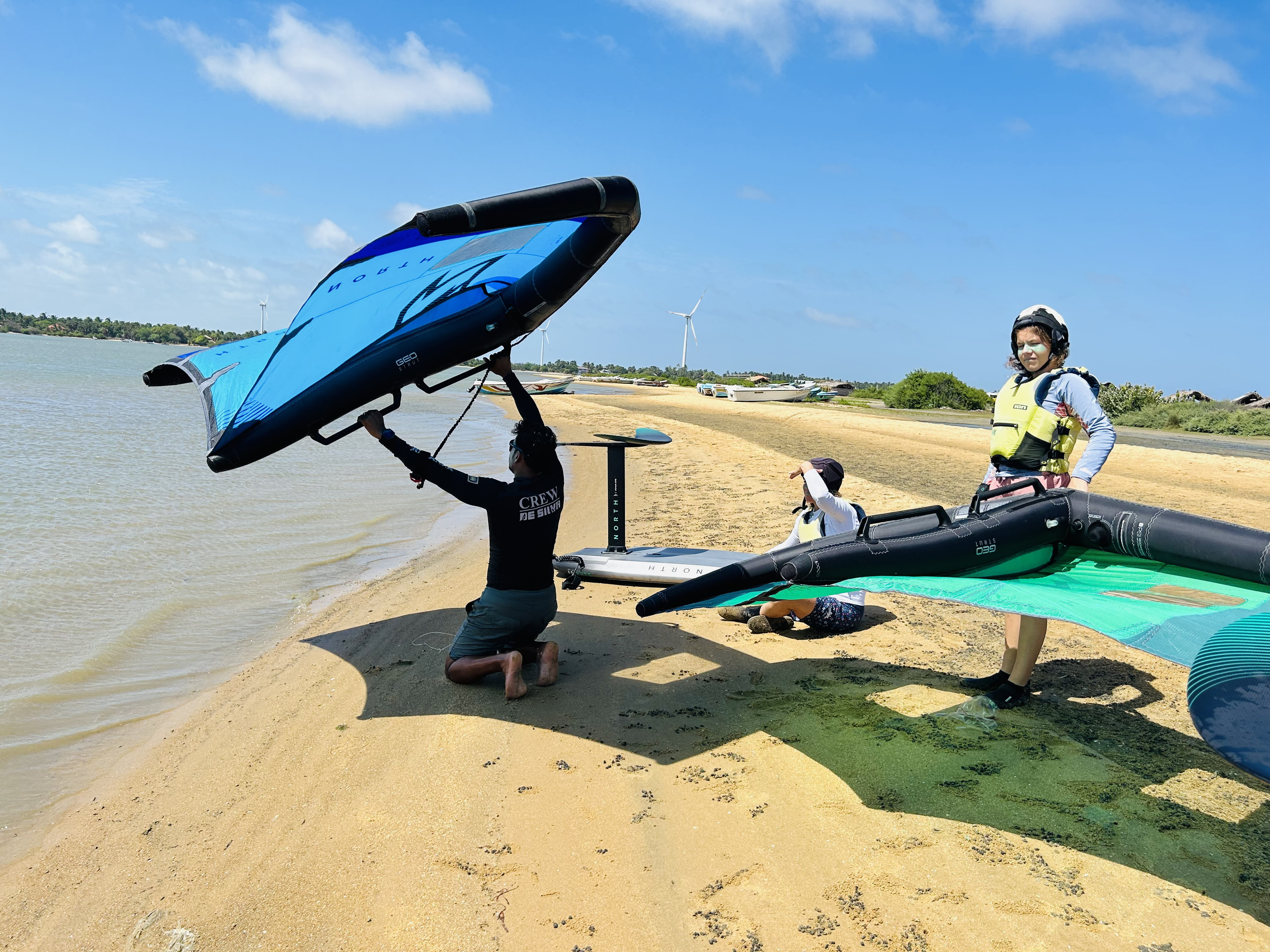 Wing discovery lesson with stable board in Kalpitiya
